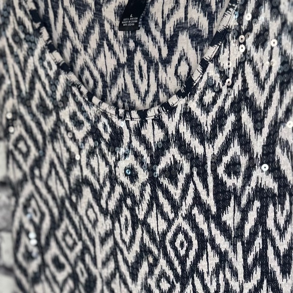 INC International Concepts Black and Tan Sequin Pattern Tank Size L - Picture 5 of 5